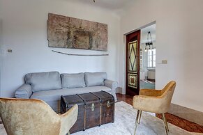 Palestro Apartment by Mamo Florence