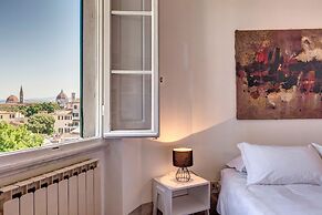 Palestro Apartment by Mamo Florence