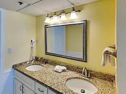 Edgewater Tower III #403