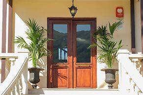 Indiana Boutique Hotel