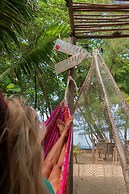 Kibayo Lagoon Villa With Palm Tree Garden Lagoon