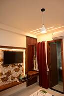 HONEYVEILS PALACE