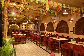 HONEYVEILS PALACE