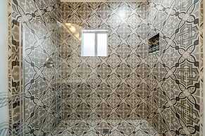 Large Groups-seq Parks Coast Wineries Skiing