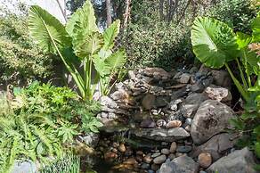 Large Groups-seq Parks Coast Wineries Skiing