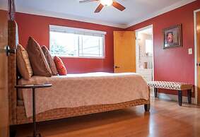 Large Groups-seq Parks Coast Wineries Skiing