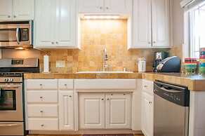 Large Groups-seq Parks Coast Wineries Skiing