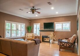 Large Groups-seq Parks Coast Wineries Skiing