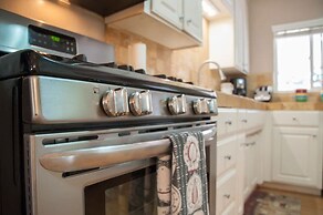 Seq Parks-hot Tub Fire Pit Koi Pond Outdoor Kitch