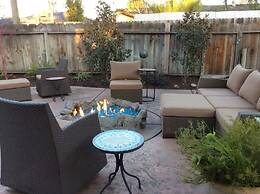 Seq Parks-hot Tub Fire Pit Koi Pond Outdoor Kitch