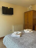 Rooms at the Huntsman Inn