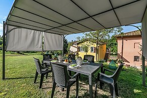Cozy Apt Intypical Hayloft With Garden