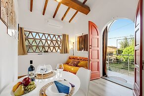 Cozy Apt Intypical Hayloft With Garden