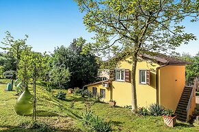 Cozy Apt Intypical Hayloft With Garden
