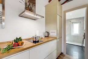 Cozy Apt Intypical Hayloft With Garden