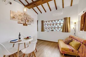 Cozy Apt Intypical Hayloft With Garden