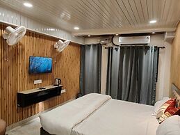 Sacred Kashi Homestay