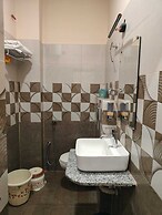 Sacred Kashi Homestay