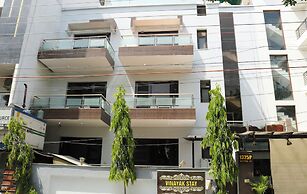 Vinayak Stay Sector 43