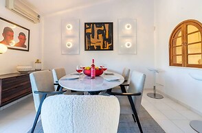 Carvoeiro Pool House by Vacationy