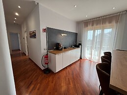 Caridei Rooms