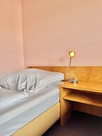 AR Boutique Hotel Heusenstamm