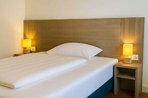 AR Boutique Hotel Heusenstamm