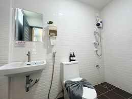 Monday Guesthouse Hatyai