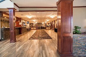 Grand Idaho Inn & Suites