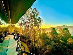 Magnetic North Lodges