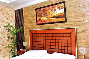 Magnetic North Lodges