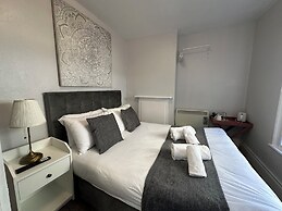 City Guesthouse