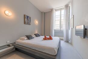 Cozy Elegant 2BR Apartment