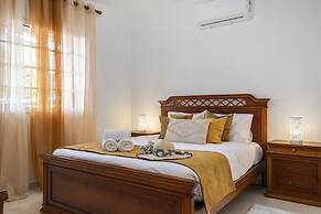 Golden Coast A by Madeira Sun Travel