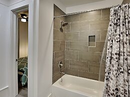 Secret Garden Courtyard