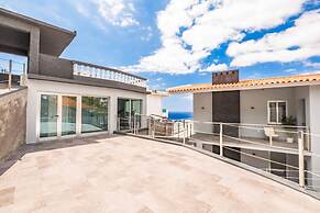 Villa Vellure by Madeira Sun Travel