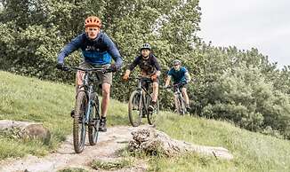 Villa in Forest With Private Sauna