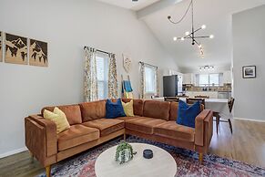 Traveler's Terrace