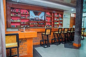 MARONA CITY HOTEL
