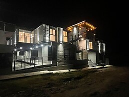 EssentialPXM Arkitainer ResidentialLofts