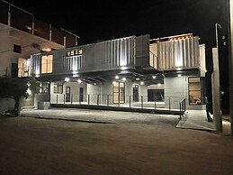 EssentialPXM Arkitainer ResidentialLofts