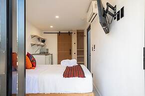 EssentialPXM Arkitainer ResidentialLofts