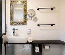 EssentialPXM Arkitainer ResidentialLofts