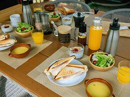 Gramercy Village Yamanakako