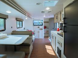 Gramercy Village Yamanakako