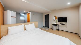 Namyangju Aintio Pension