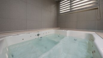 Namyangju Aintio Pension