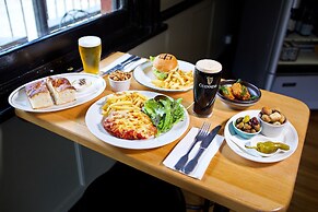 The Alpine Hotel Warburton