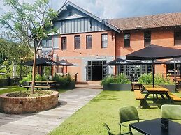 The Alpine Hotel Warburton