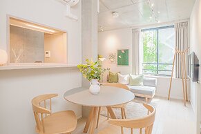 Ken's Place Minami-Azabu